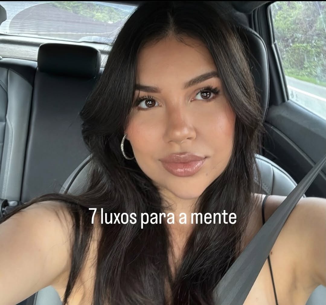 São esses luxos que eu faço questão de conseguir conquistar um dia como rotina na minha vida, não coisas materiais…